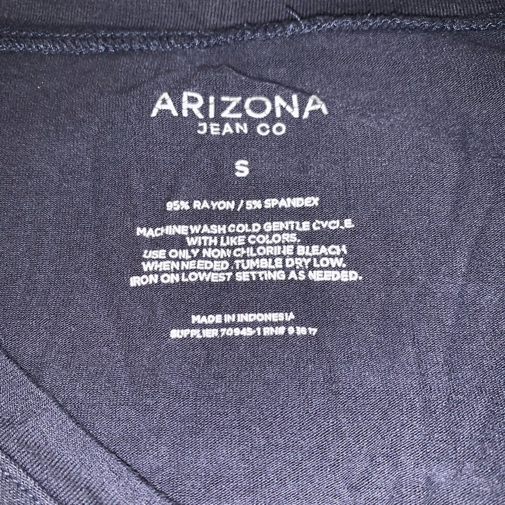 Super Basic Tee - Picture 3 of 3